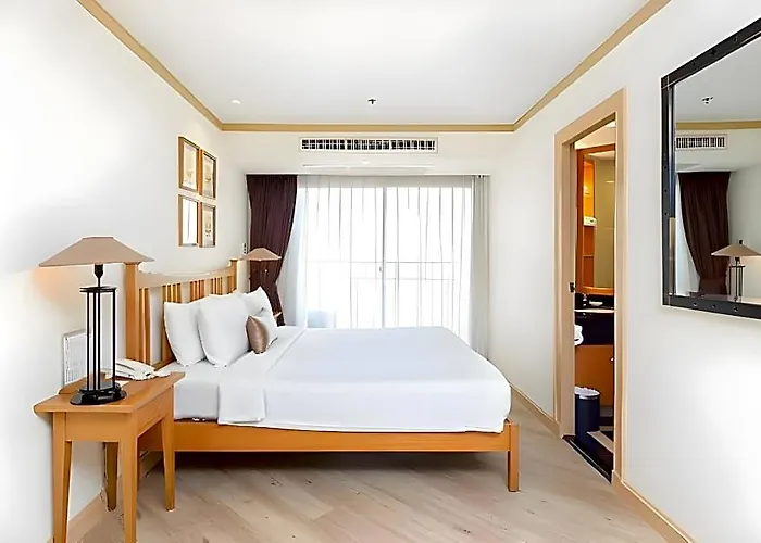 Hotel Riverfront 4*